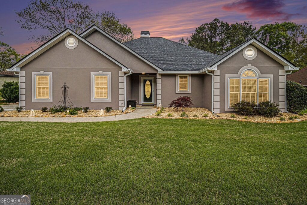 35 Pinemeadow Drive, Newnan — a home Rayshell sold
